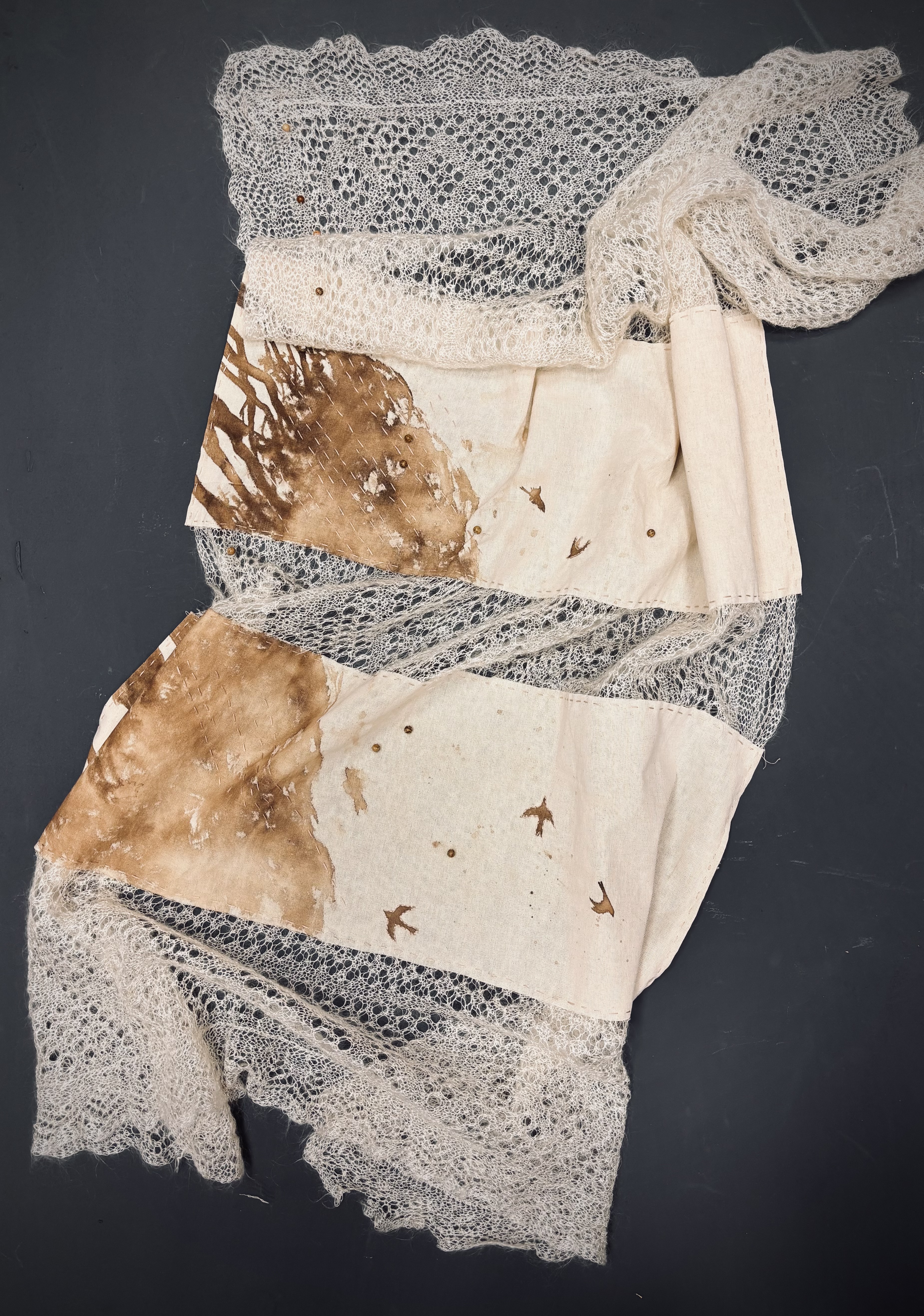 Платок, чтобы кутаться от ветра с Камы